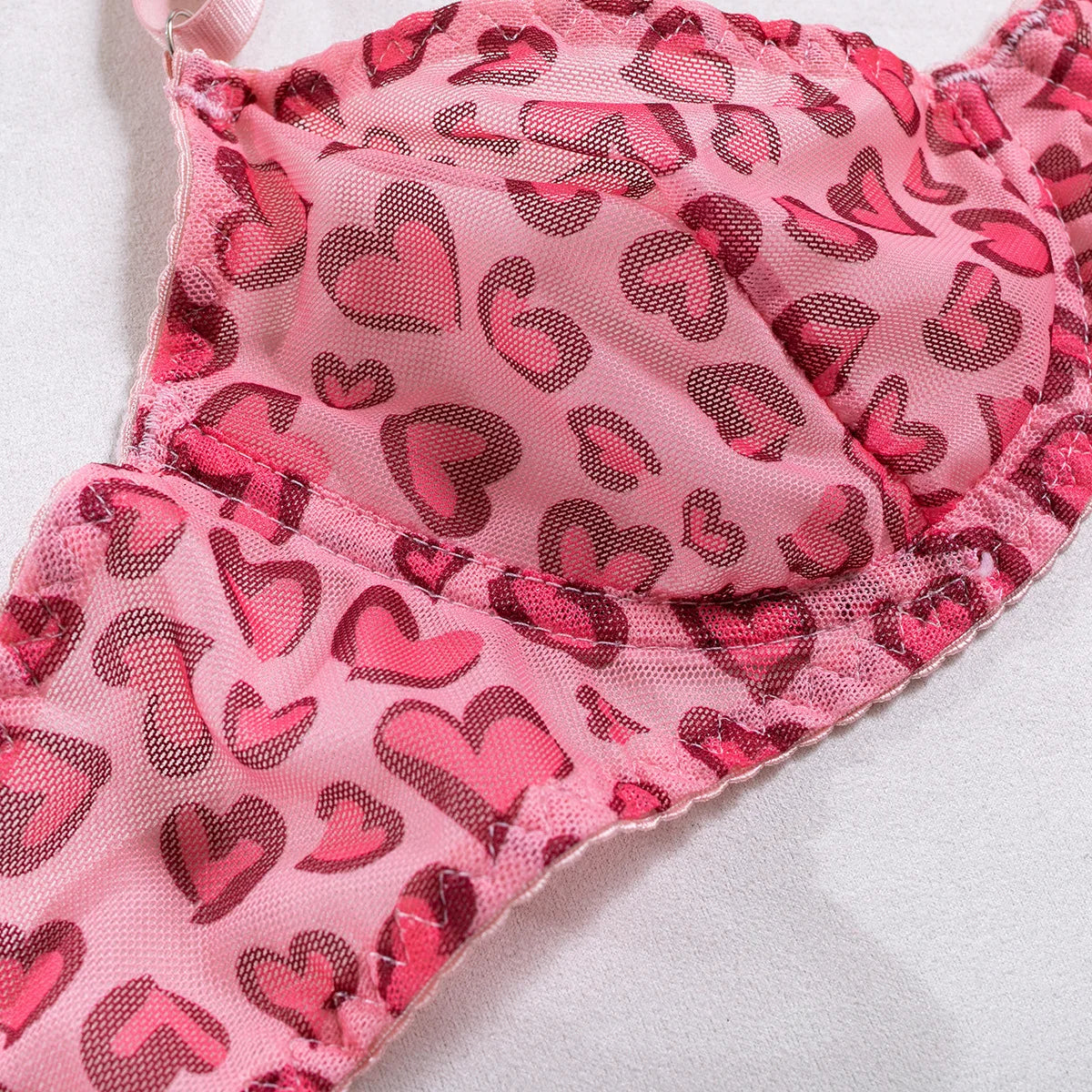 Ursfocus Thin Gauze Printing Heart-shaped Pattern Perspective Simple Bikini